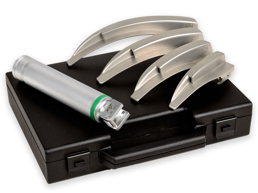 MAXLITE F.O.LED LARINGOSKOPA KOMPLEKTS PIEAUGUŠAJIEM 4 ASME