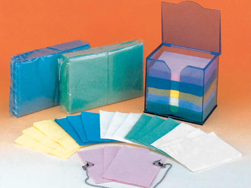 Metāla ķēdīte stomatoloģiskām pacientu salvetēm